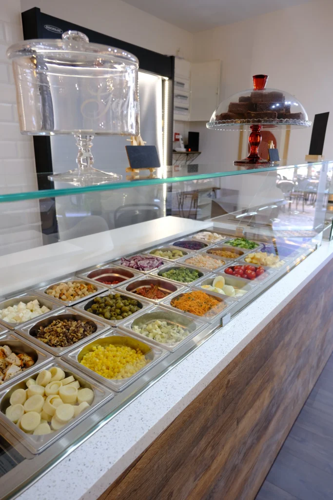 Ouvrir Un Bar À Salade : Les Étapes Pour Préparer Votre Projet